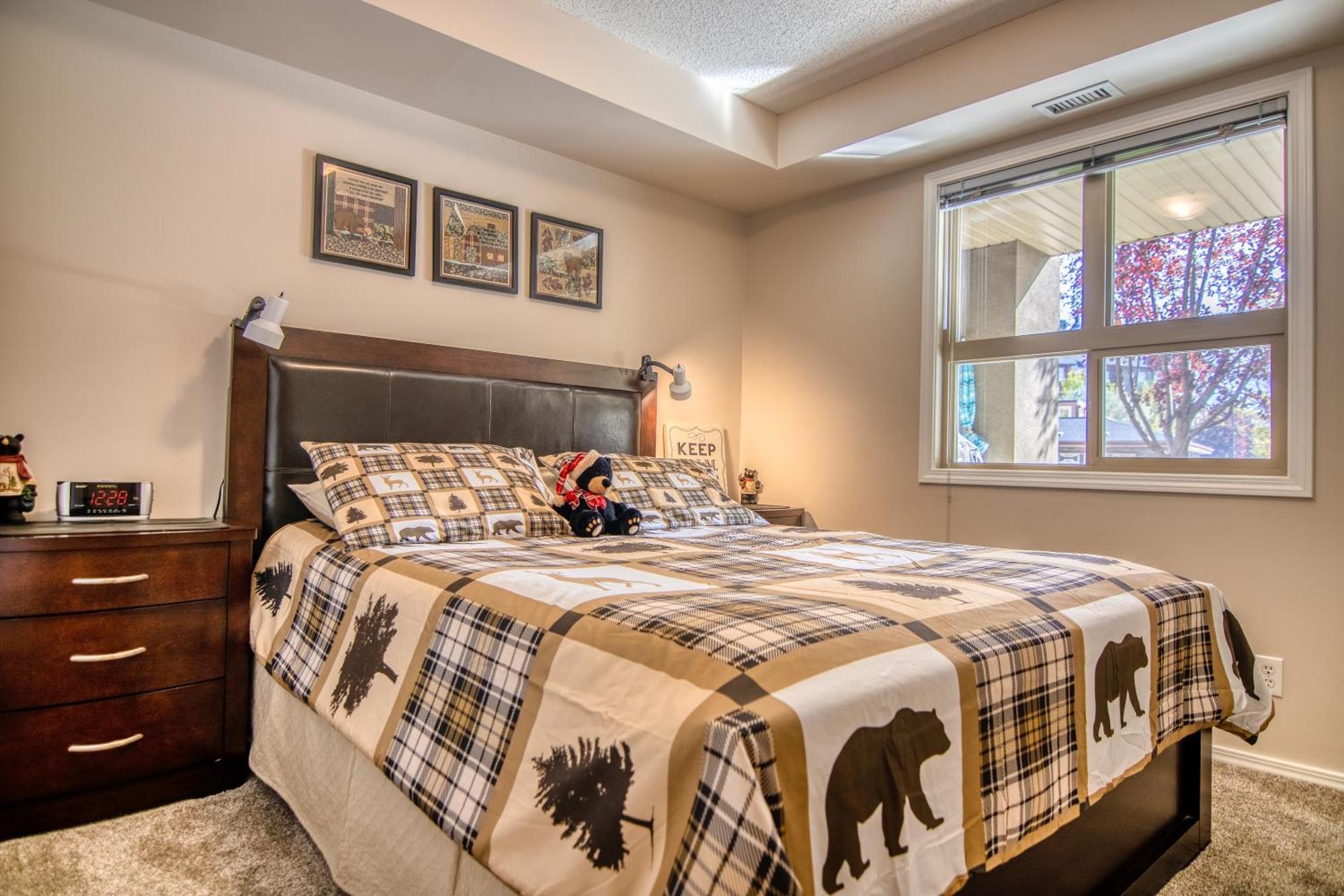Mountain Getaway Condo - 5 Min Walk To The Beach! Invermere Extérieur photo